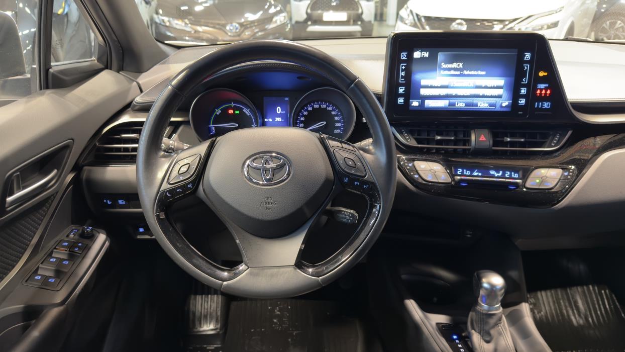TOYOTA C-HR 2019