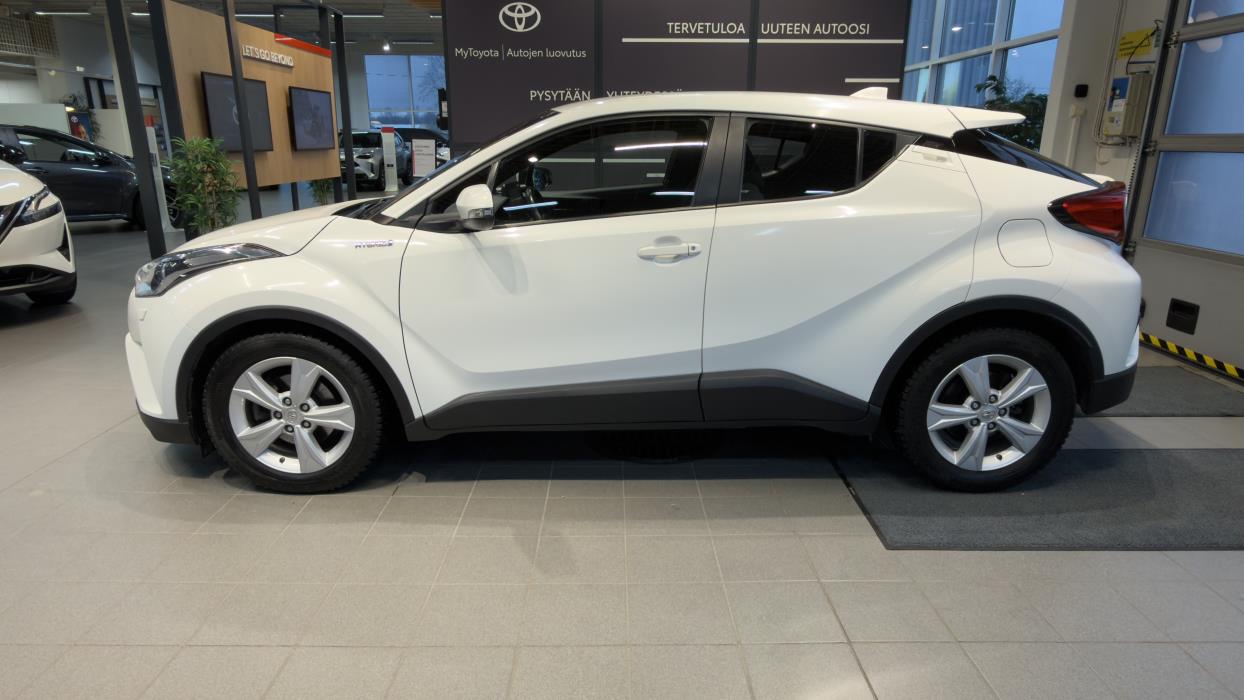 TOYOTA C-HR 2019