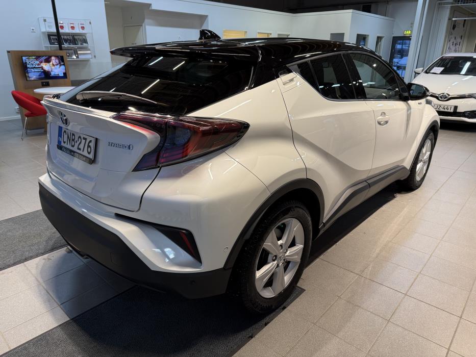 TOYOTA C-HR 2019