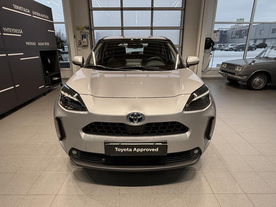TOYOTA Yaris Cross 2022