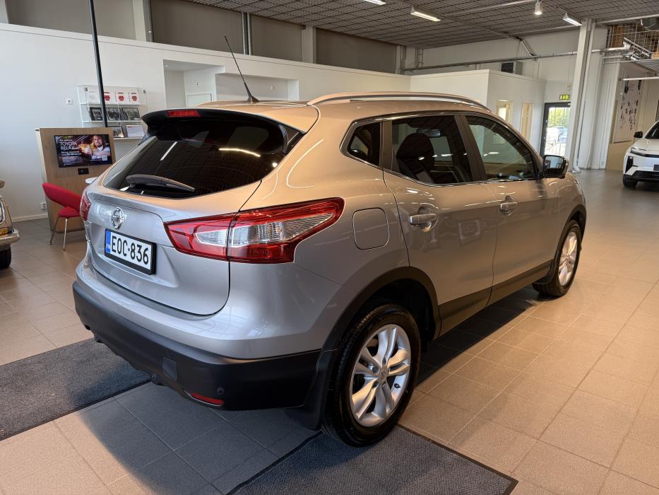 NISSAN Qashqai 2016