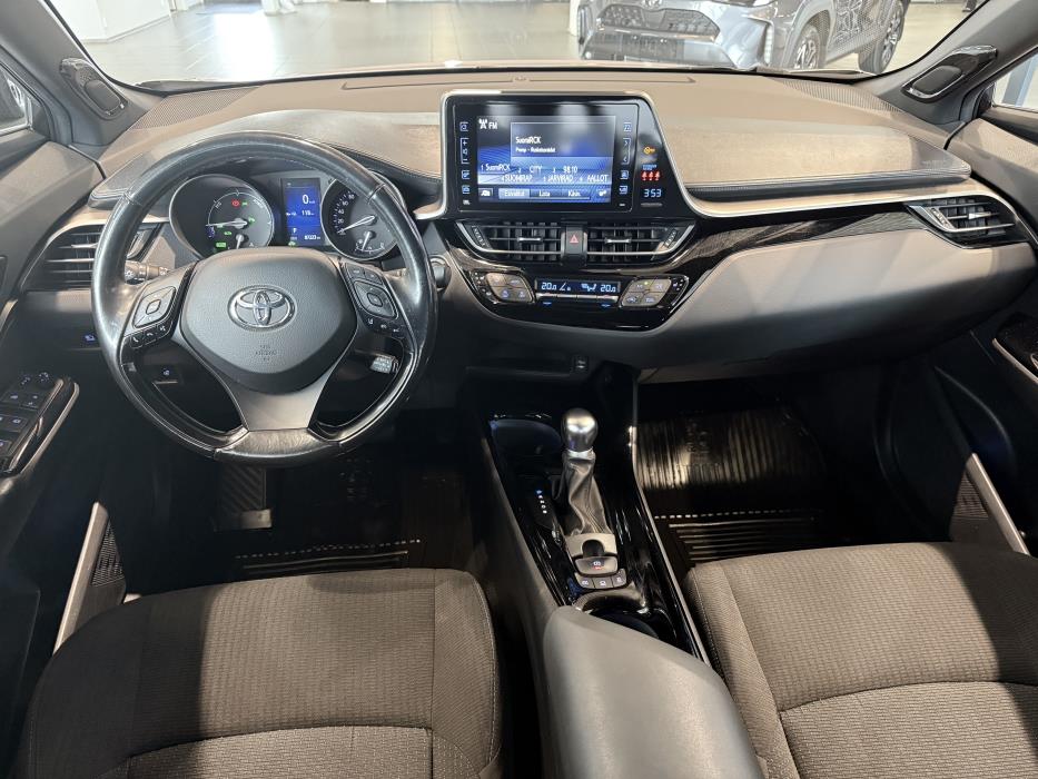 TOYOTA C-HR 2019
