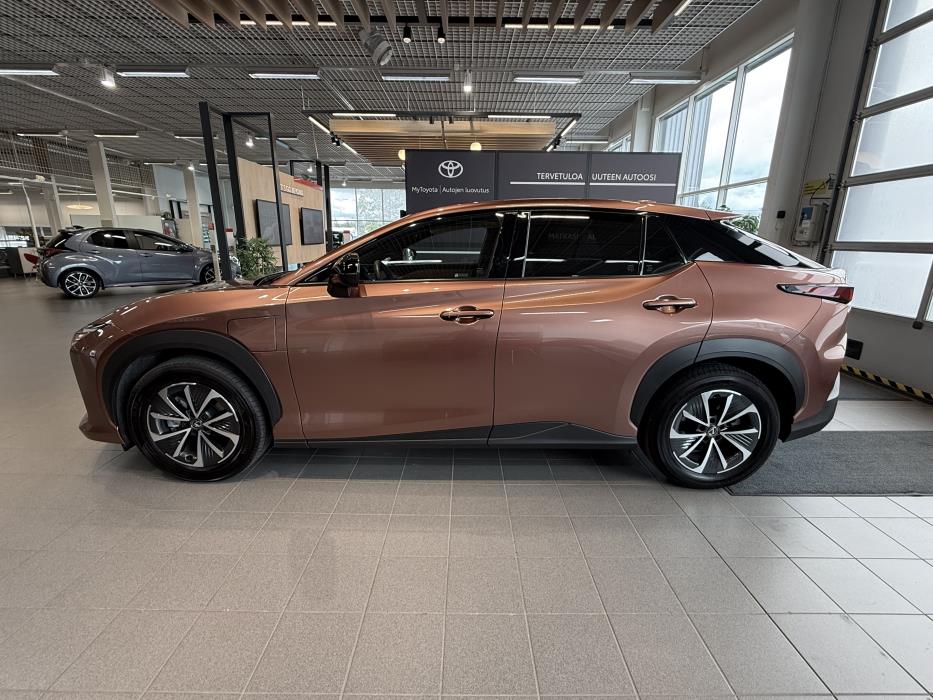 LEXUS RZ 2023