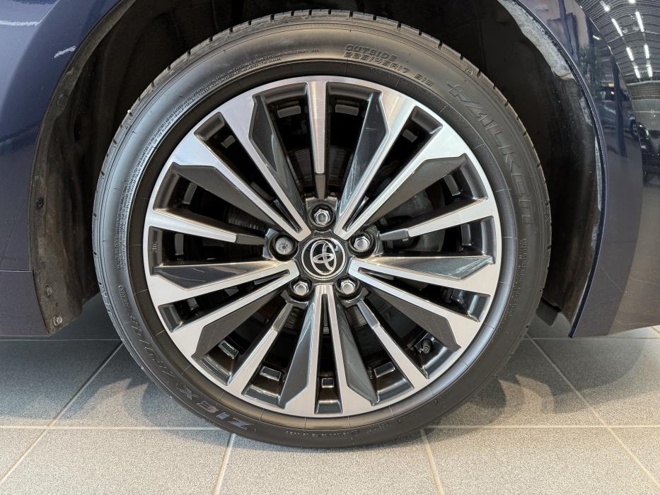 TOYOTA COROLLA 2023