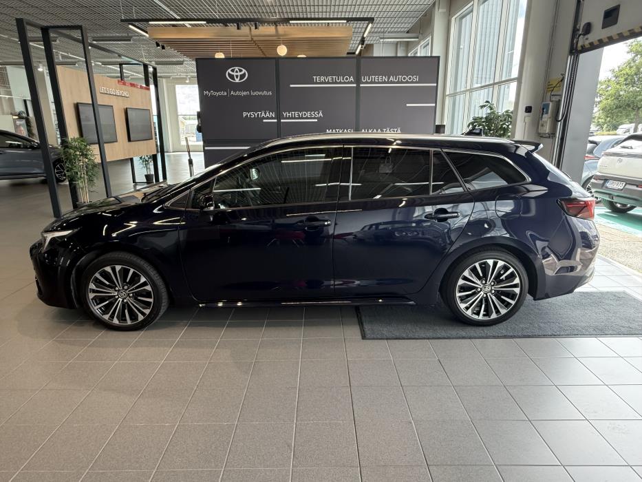 TOYOTA COROLLA 2023