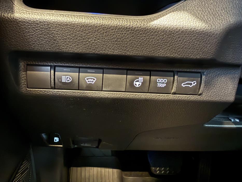 TOYOTA RAV4 Plug-in 2024