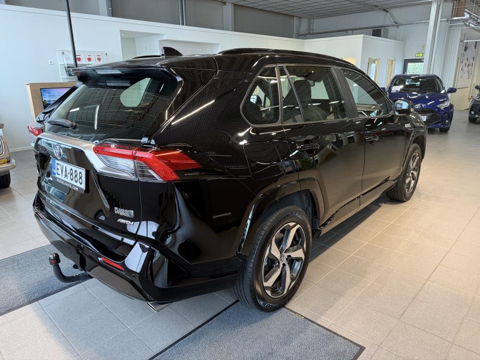 TOYOTA RAV4 Plug-in 2024