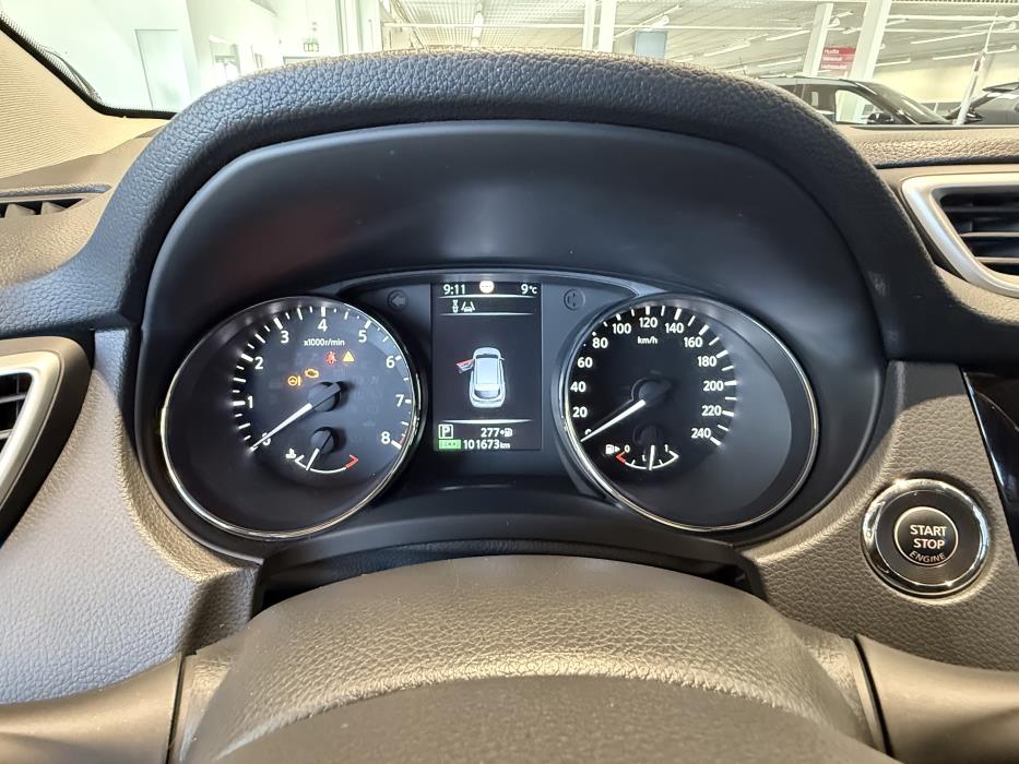 NISSAN Qashqai 2016
