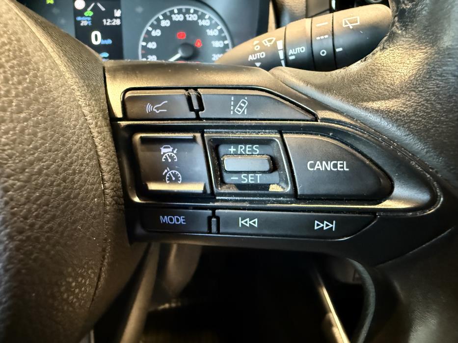TOYOTA YARIS 2020