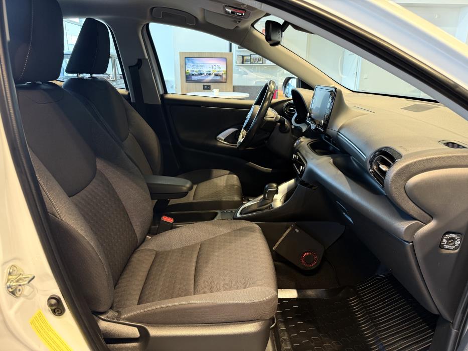 TOYOTA YARIS 2020