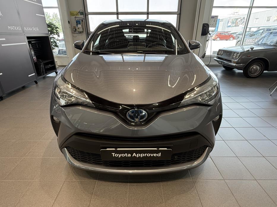 TOYOTA C-HR 2023