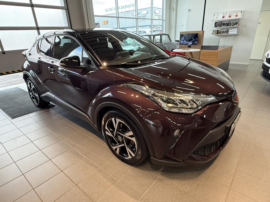 TOYOTA C-HR 2023