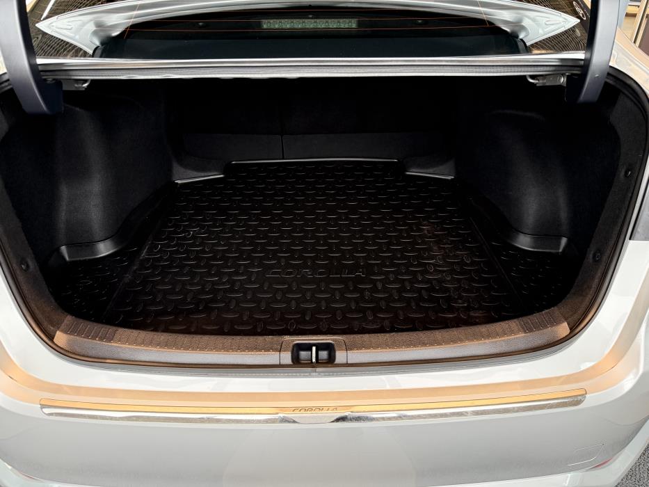 TOYOTA COROLLA 2019