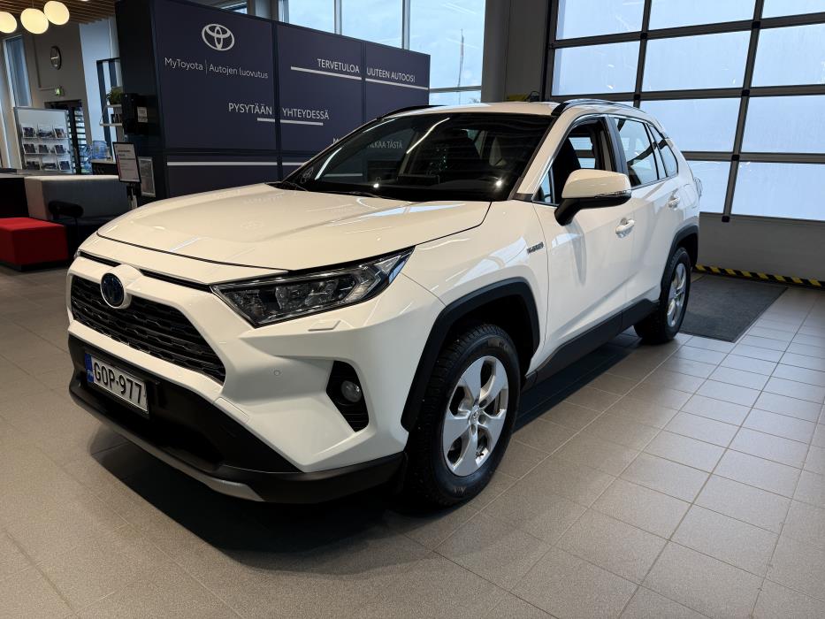 TOYOTA RAV4 2021
