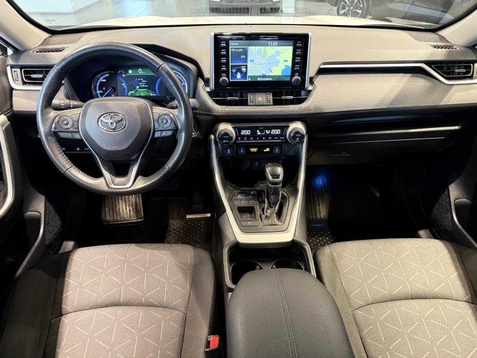 TOYOTA RAV4 2021