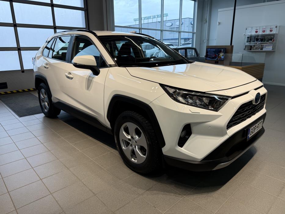 TOYOTA RAV4 2021
