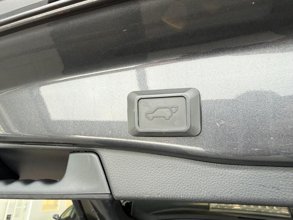TOYOTA RAV4 2022