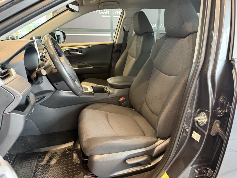 TOYOTA RAV4 2022