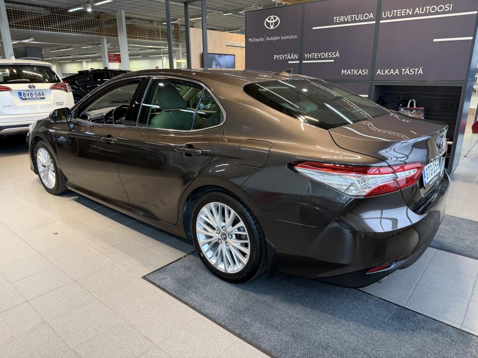 Toyota Camry 2020