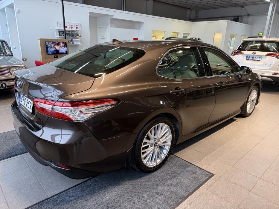 Toyota Camry 2020