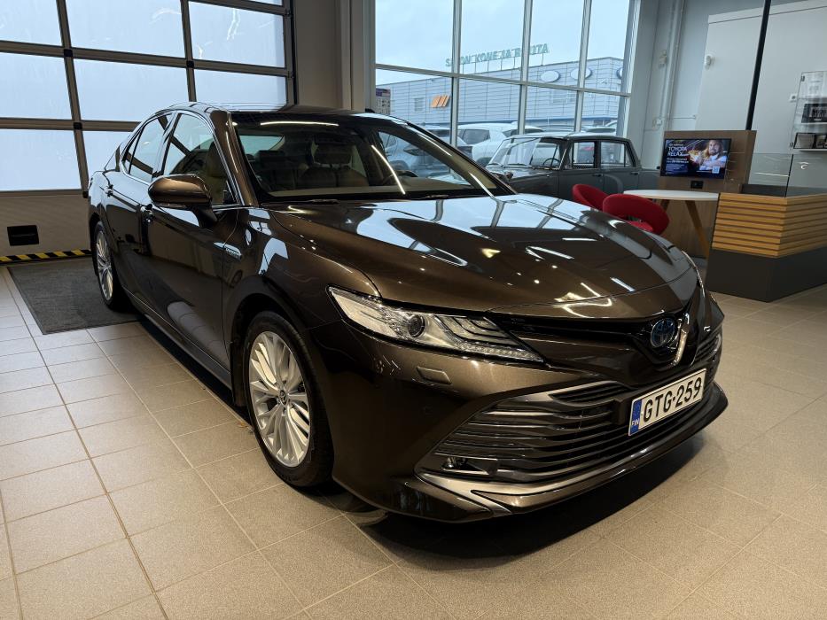Toyota Camry 2020