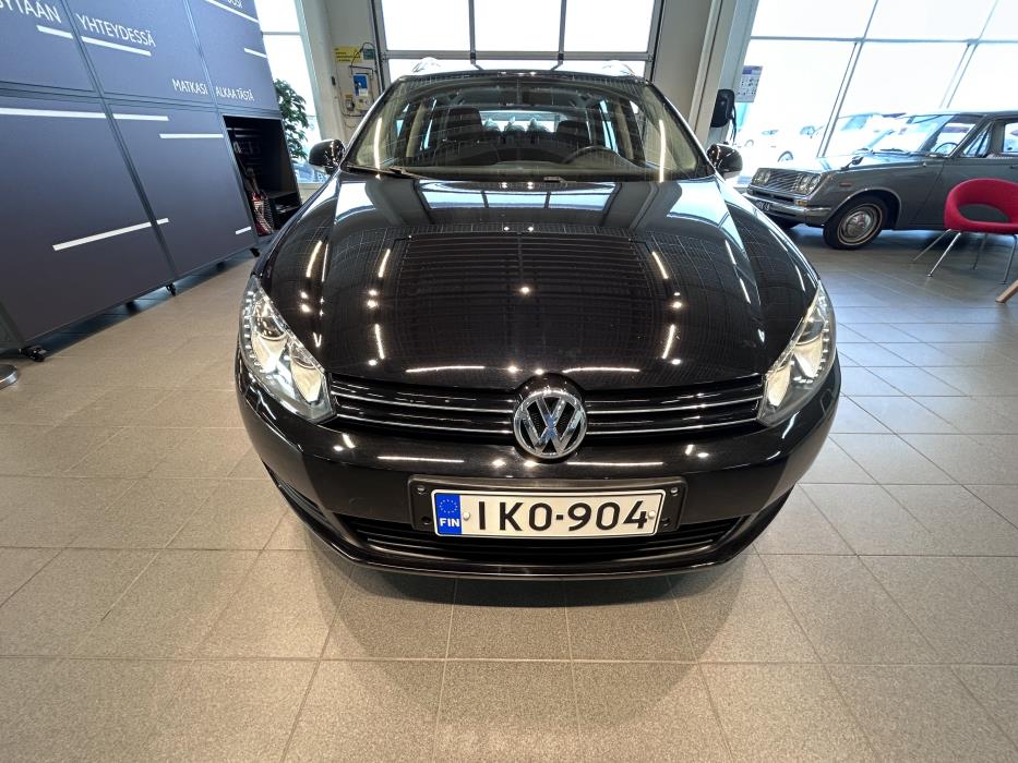 VOLKSWAGEN GOLF 2012