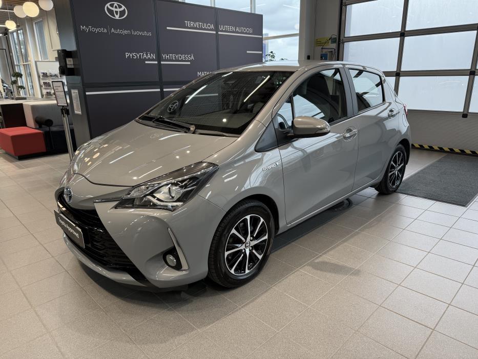 TOYOTA YARIS 2018