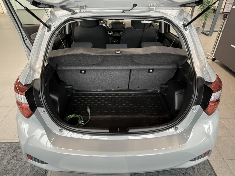 TOYOTA YARIS 2018