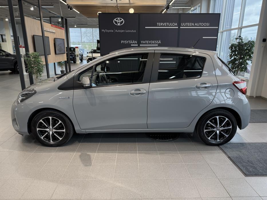 TOYOTA YARIS 2018