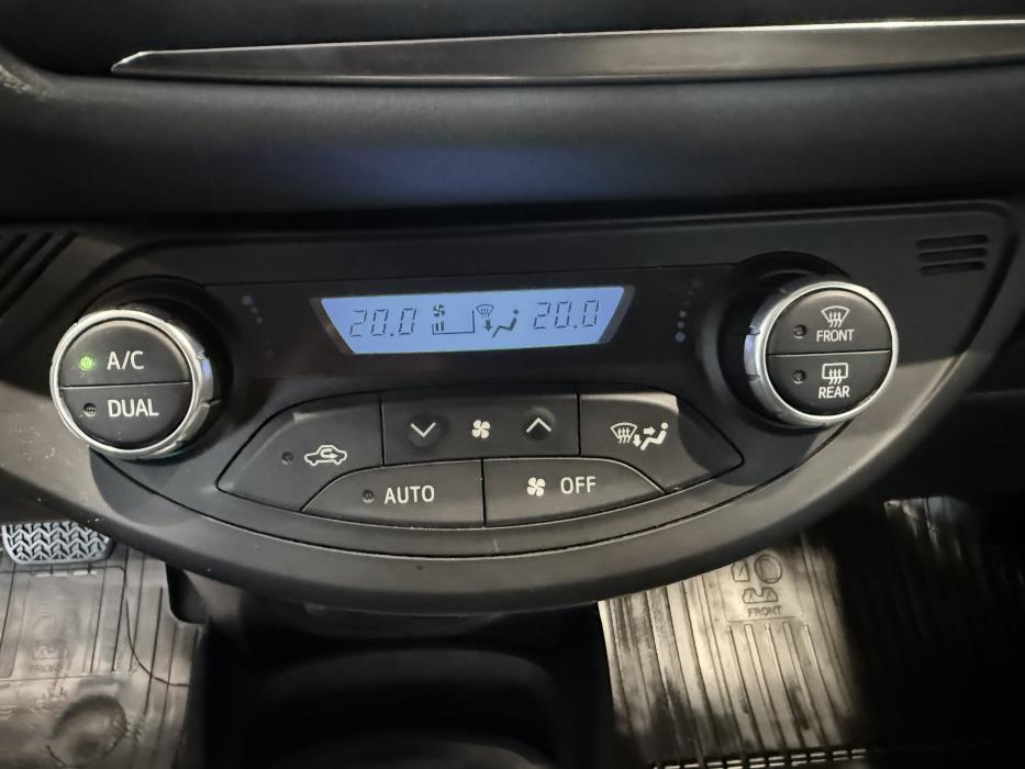 TOYOTA YARIS 2018