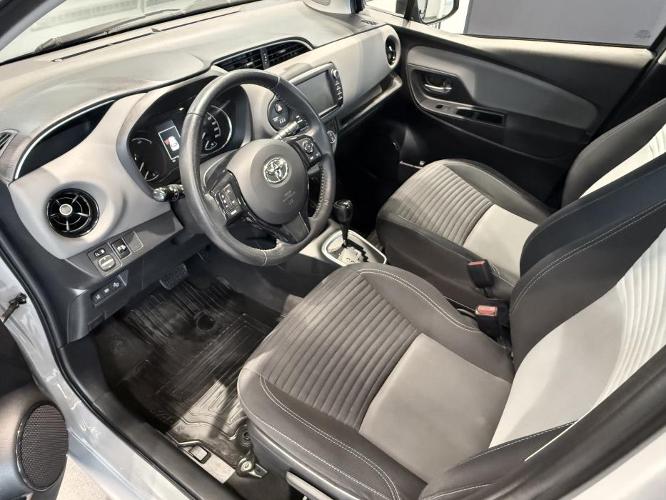 TOYOTA YARIS 2018