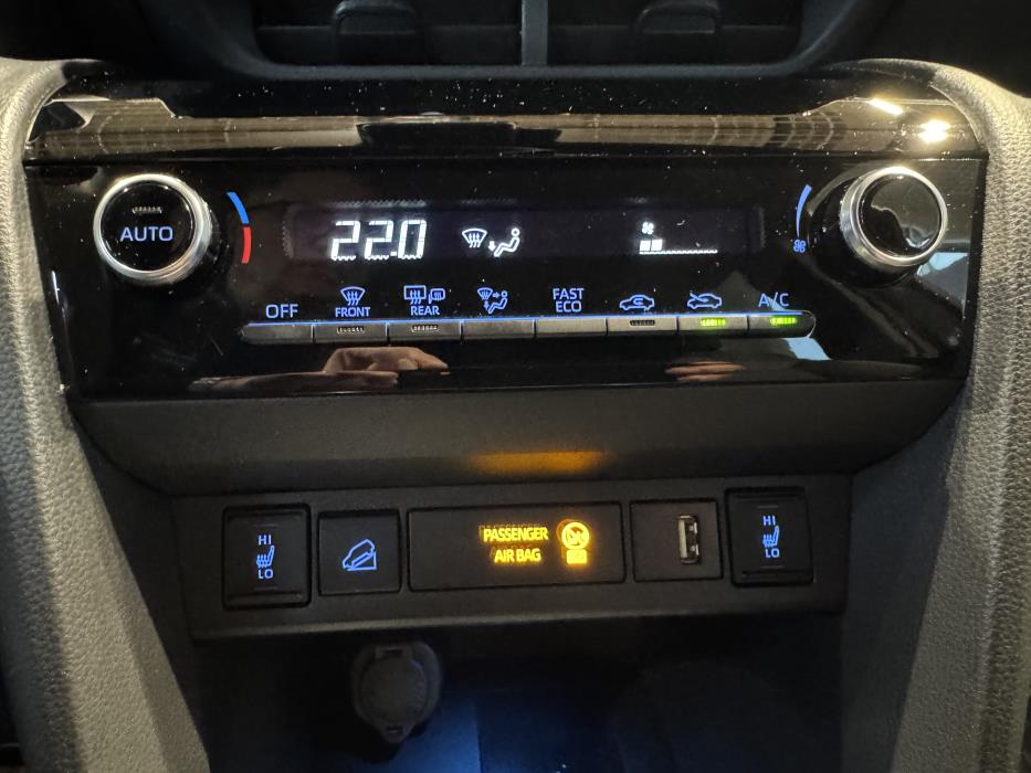 TOYOTA Yaris Cross 2022