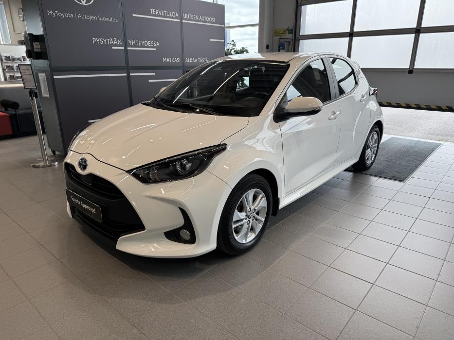 Toyota Yaris 2023