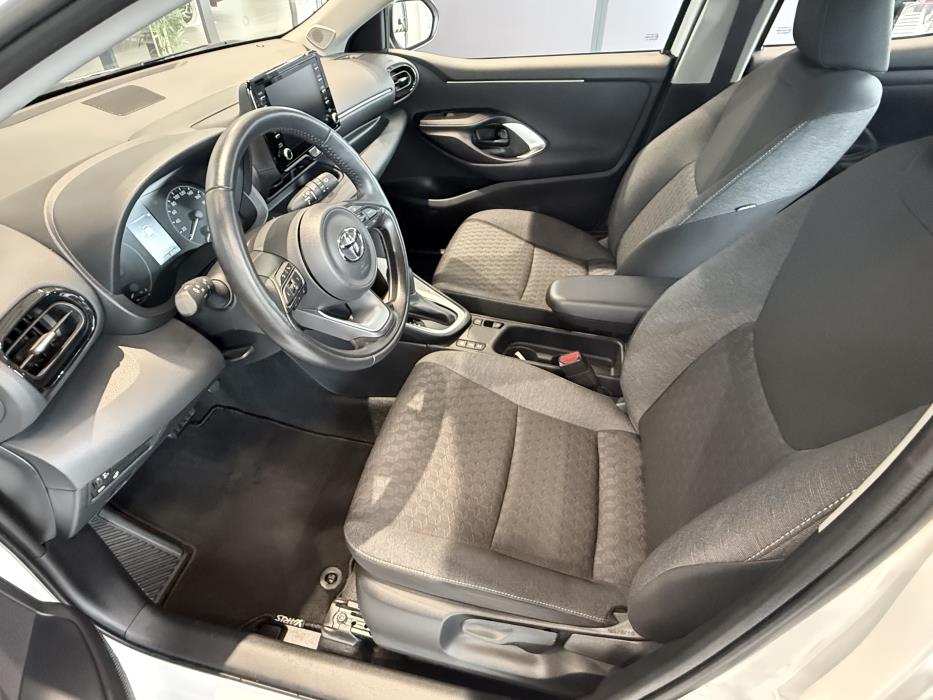 Toyota Yaris 2023