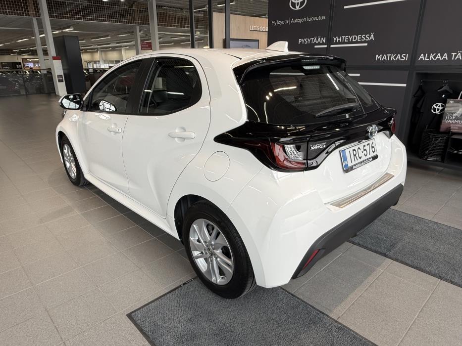 Toyota Yaris 2023
