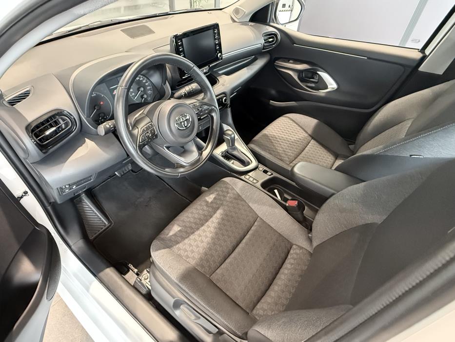 Toyota Yaris 2023