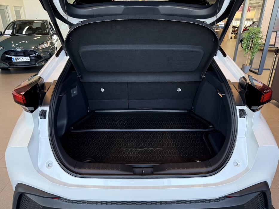 Toyota C-HR 2025