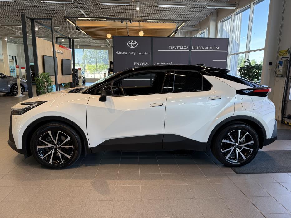 Toyota C-HR 2025