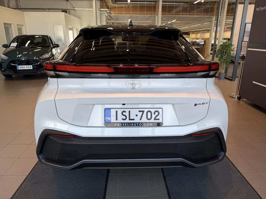 Toyota C-HR 2025