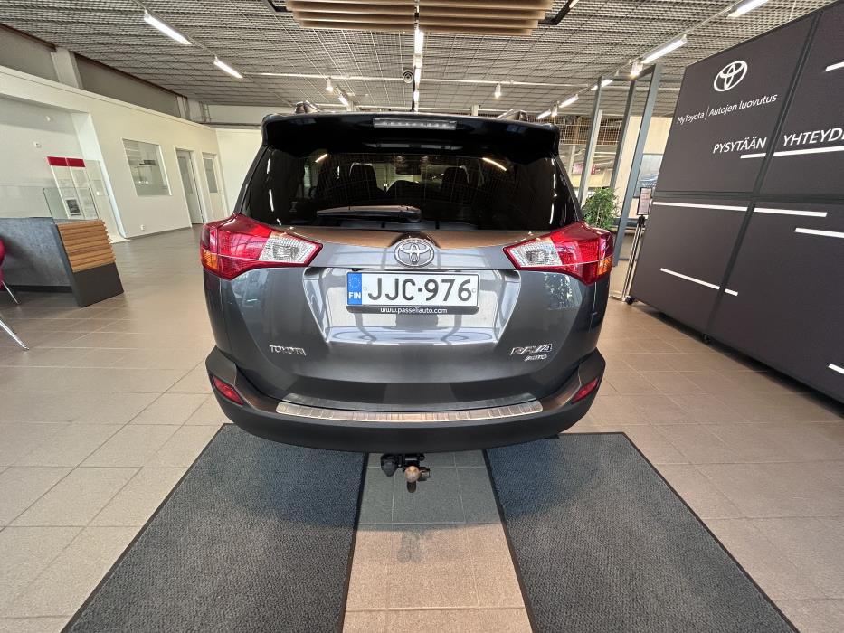 TOYOTA RAV4 2014