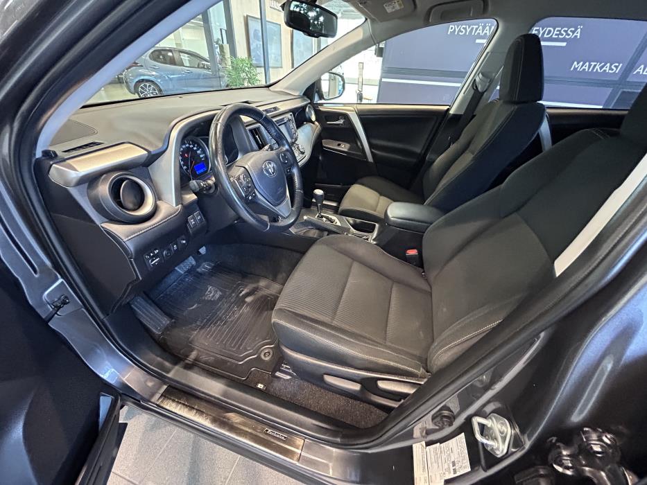TOYOTA RAV4 2014