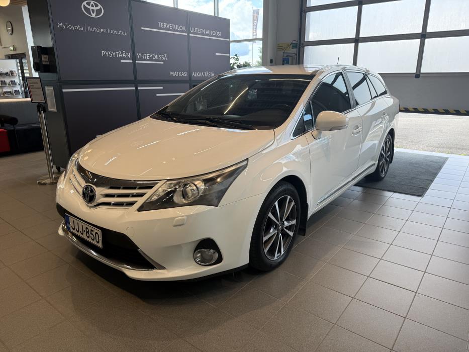 TOYOTA AVENSIS 2014
