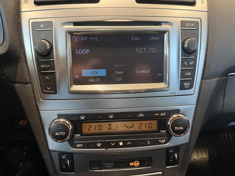 TOYOTA AVENSIS 2014