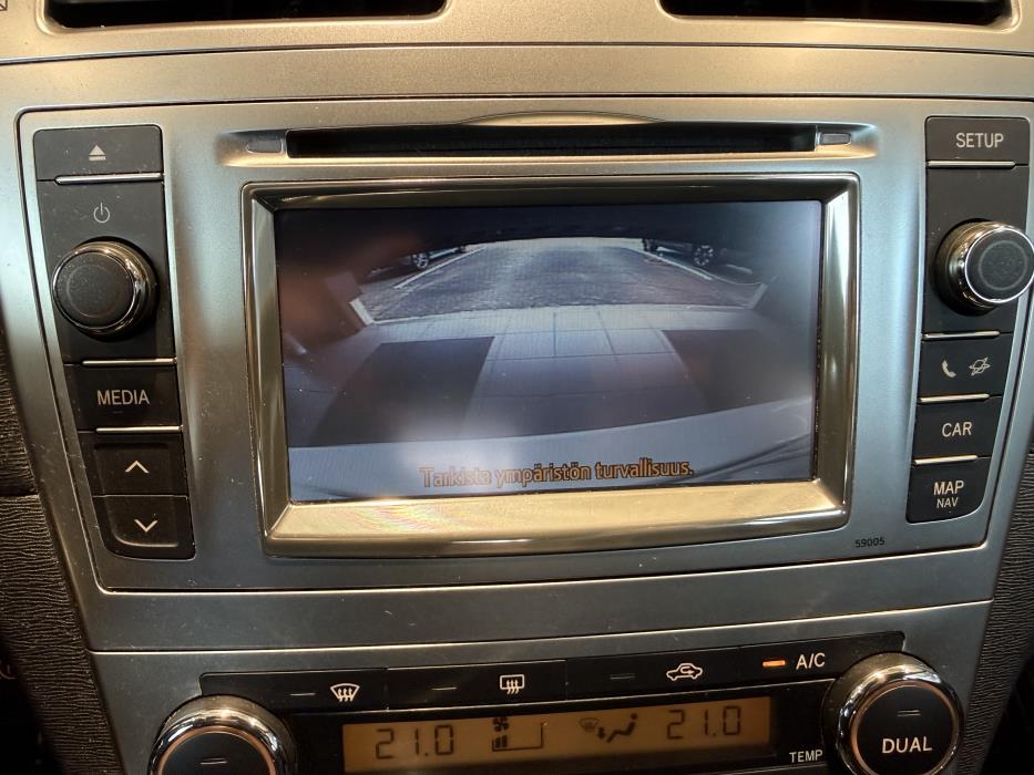 TOYOTA AVENSIS 2014