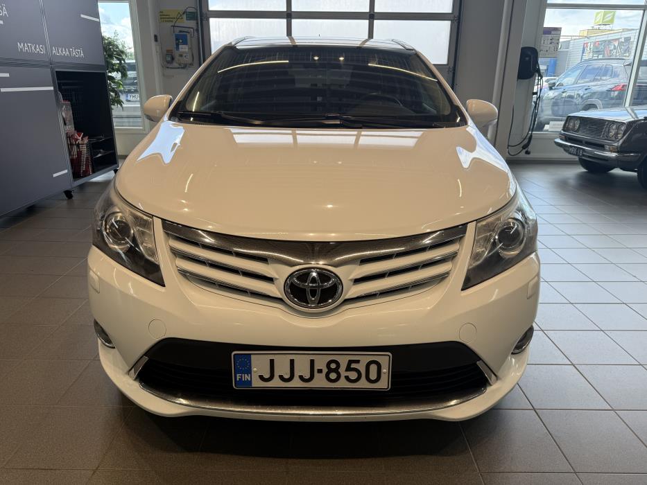 TOYOTA AVENSIS 2014