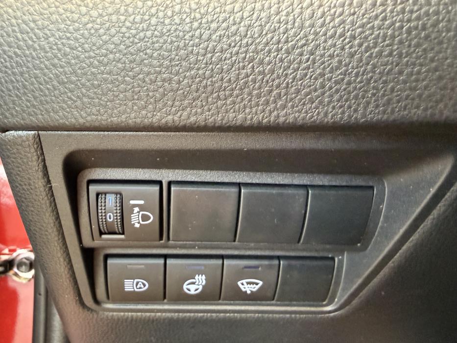 TOYOTA Yaris Cross 2023