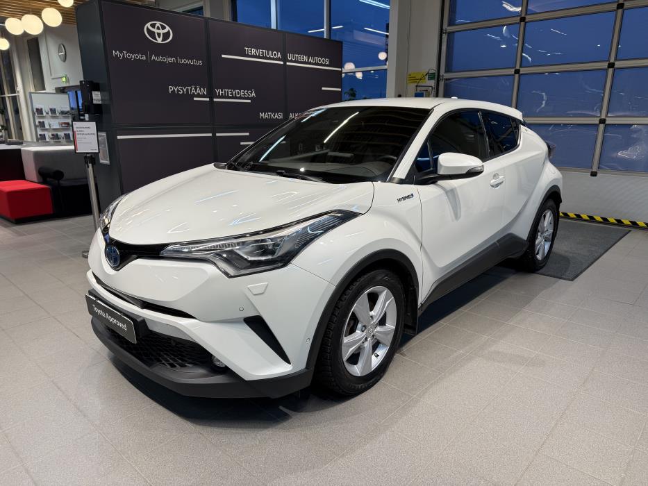 TOYOTA C-HR 2018