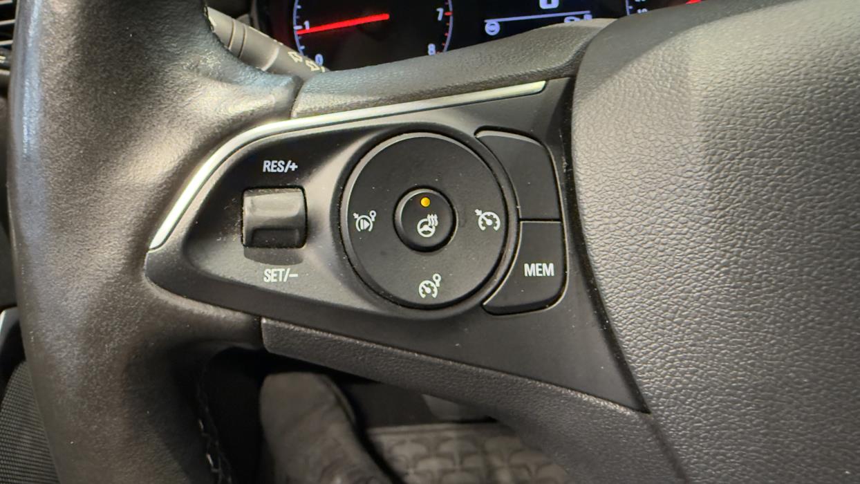 OPEL Crossland X 2019