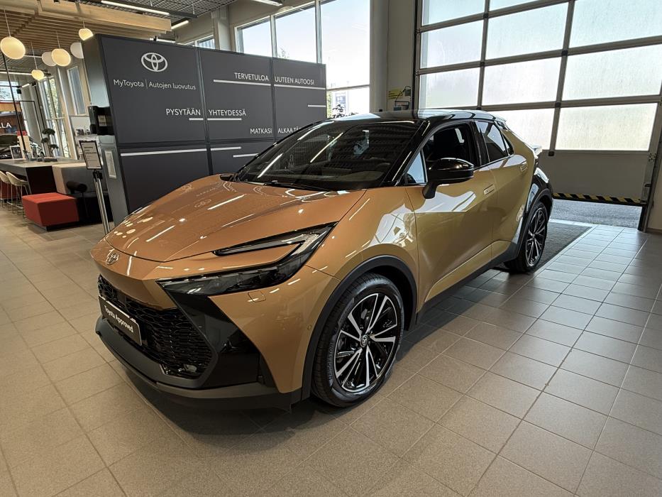 Toyota C-HR 2025