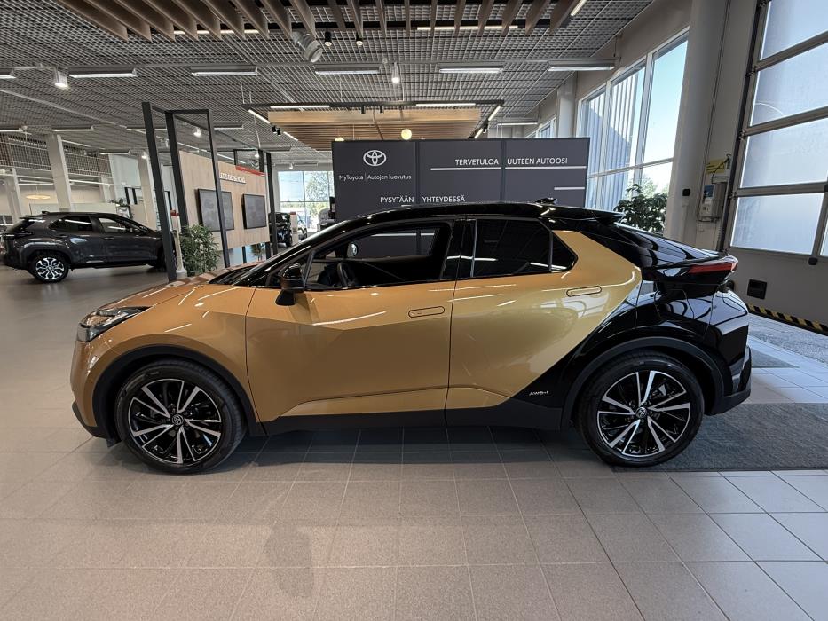 Toyota C-HR 2025